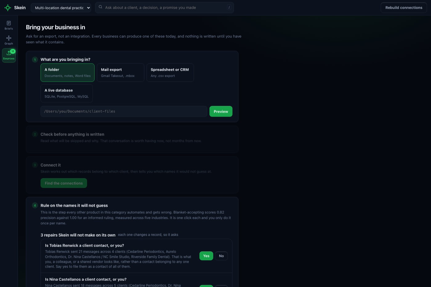 The sources view: four numbered steps for bringing data in, with buttons for a folder, a mail export, a spreadsheet or a live database, and a note that nothing is imported until the plan has been seen.